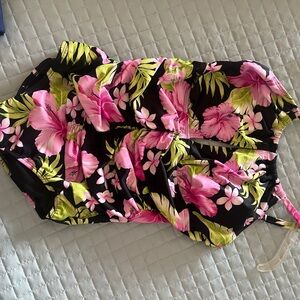 VENUS Black and Pink Floral One Piece Swimsuit